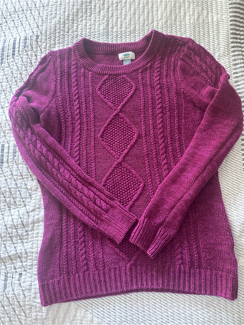 Old Navy Pink Cable Knit Crewneck Sweater